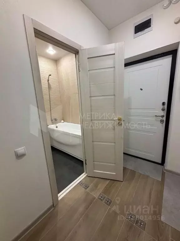 Студия Тюменская область, Тюменский муниципальный округ, д. Дударева ... - Фото 1