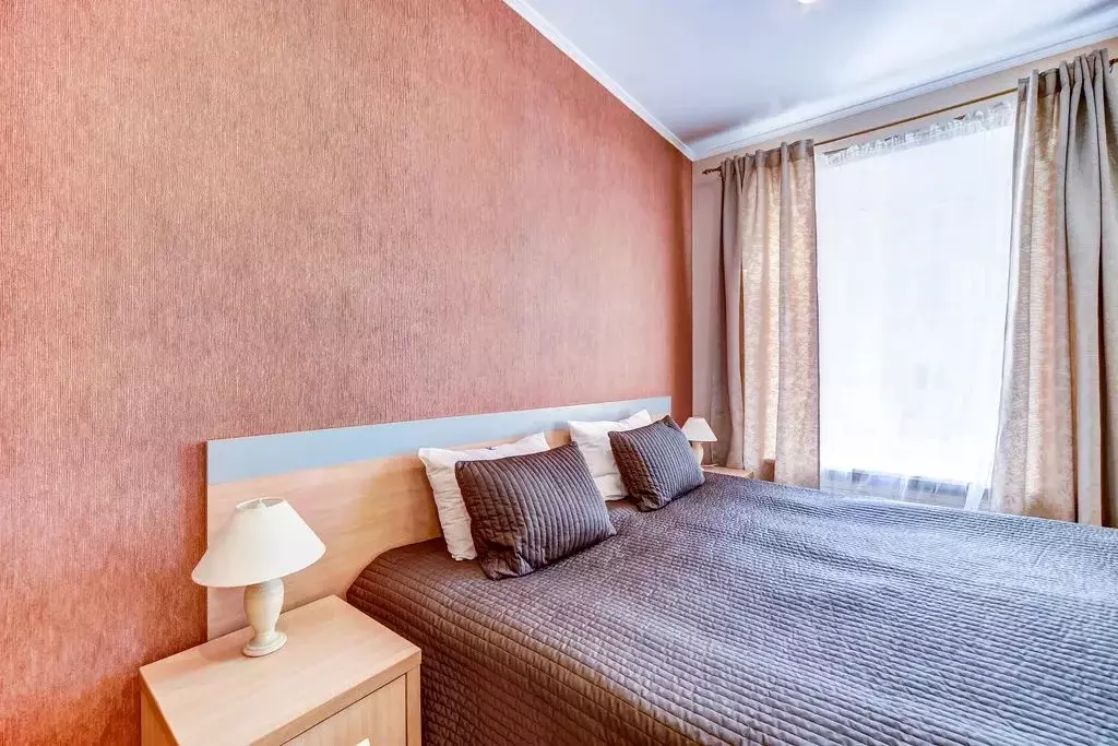 Комната Санкт-Петербург Невский просп., 64 - Фото 2