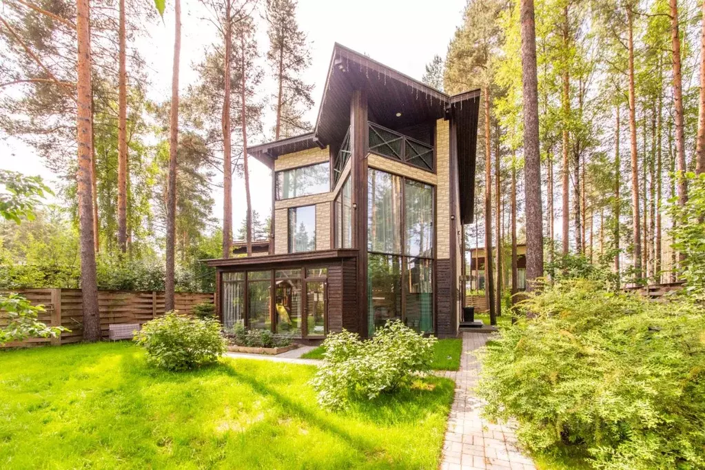 Коттедж в Ленинградская область, Всеволожский район, Сертоловское ... - Фото 0