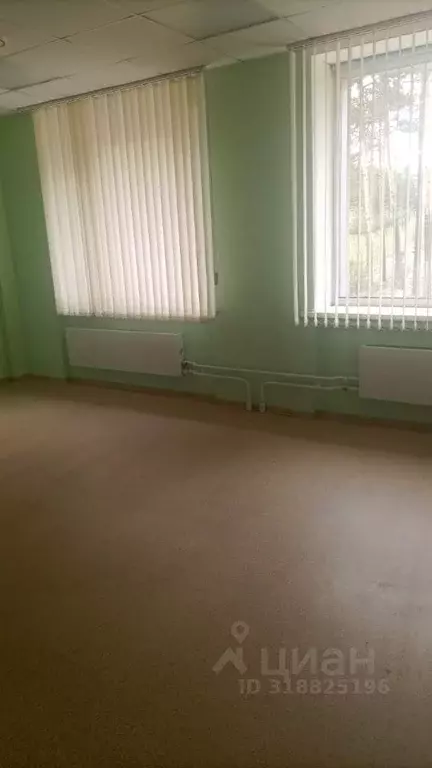 Помещение свободного назначения в Саха (Якутия), Нерюнгри ул. ... - Фото 1