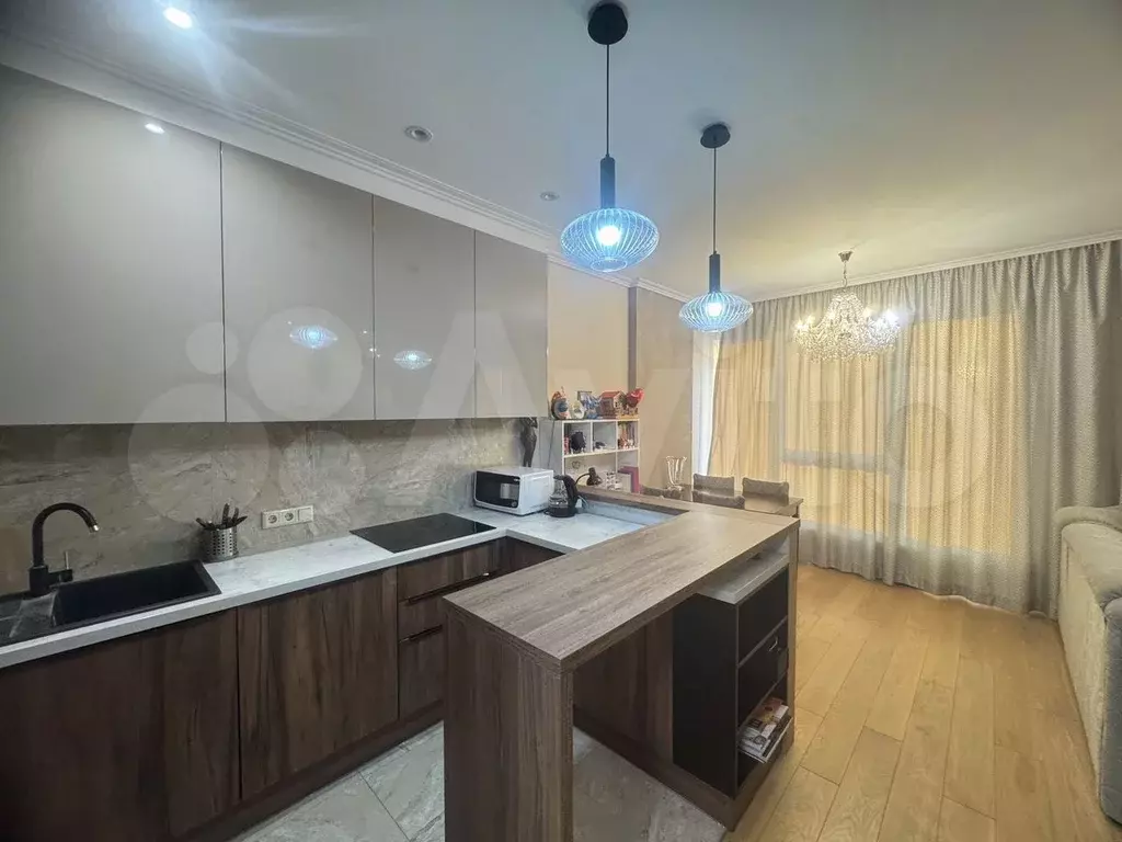 2-к. квартира, 60 м, 6/23 эт. - Фото 1