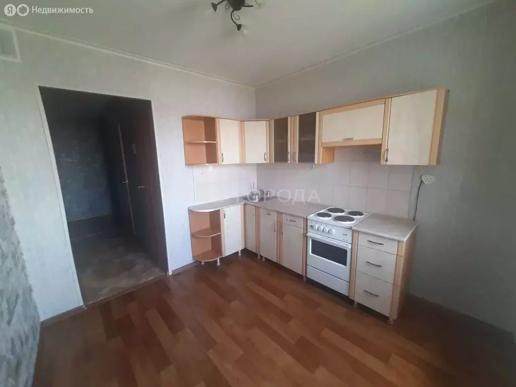 2-комнатная квартира: Барнаул, улица Попова, 137 (56 м) - Фото 0