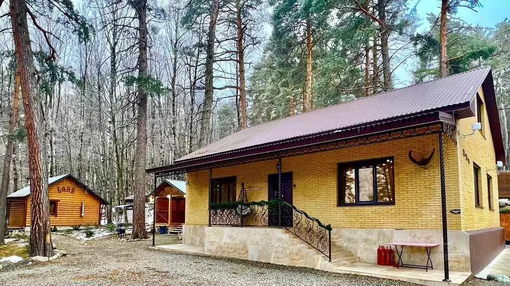 Дом в Карачаево-Черкесия, Теберда Карачаевский городской округ, ... - Фото 1