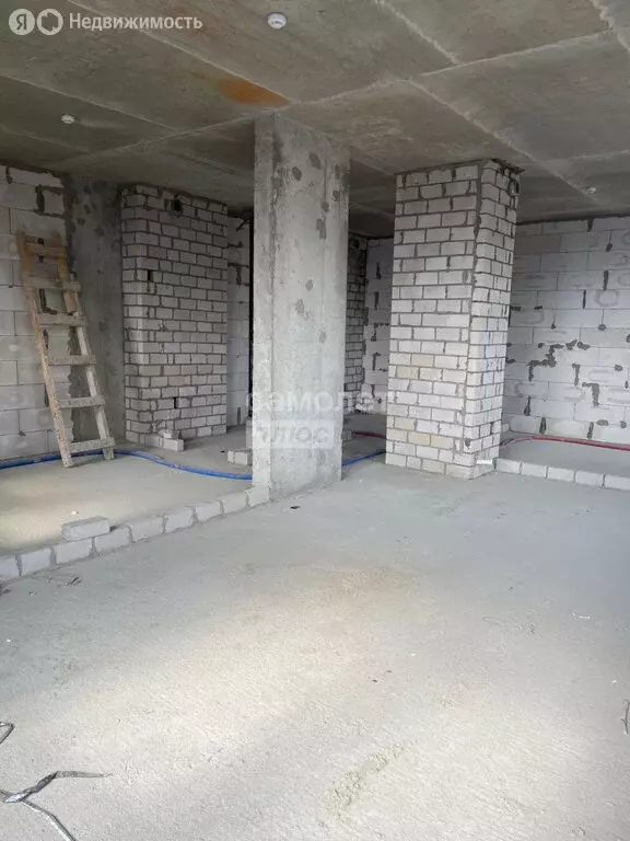 3-комнатная квартира: Уфа, улица Энтузиастов, 7 (61.81 м) - Фото 1