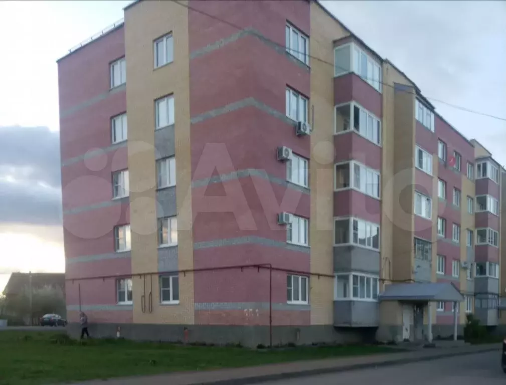 1-к. квартира, 37,7 м, 5/5 эт. - Фото 0