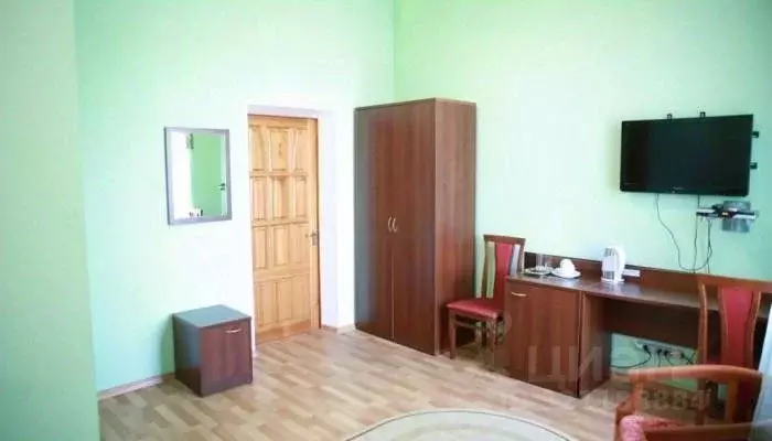 Комната Саратовская область, Пугачев Коммунистическая ул., 1 (1.0 м) - Фото 1