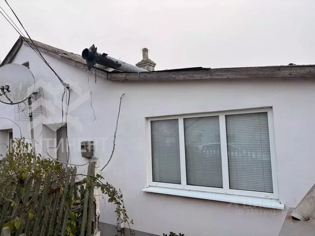 Дом в Крым, Сакский район, Веселовское с/пос, с. Наташино ул. ... - Фото 2