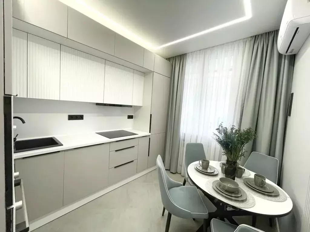 2-к кв. Краснодарский край, Сочи ул. Яна Фабрициуса, 2/23М (40.0 м) - Фото 1