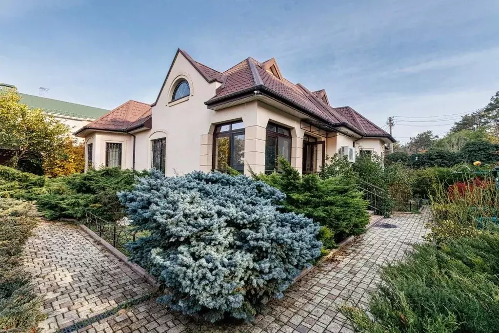 Дом в Крым, Симферопольский район, с. Мирное ул. Лесная, 9 (205 м) - Фото 1