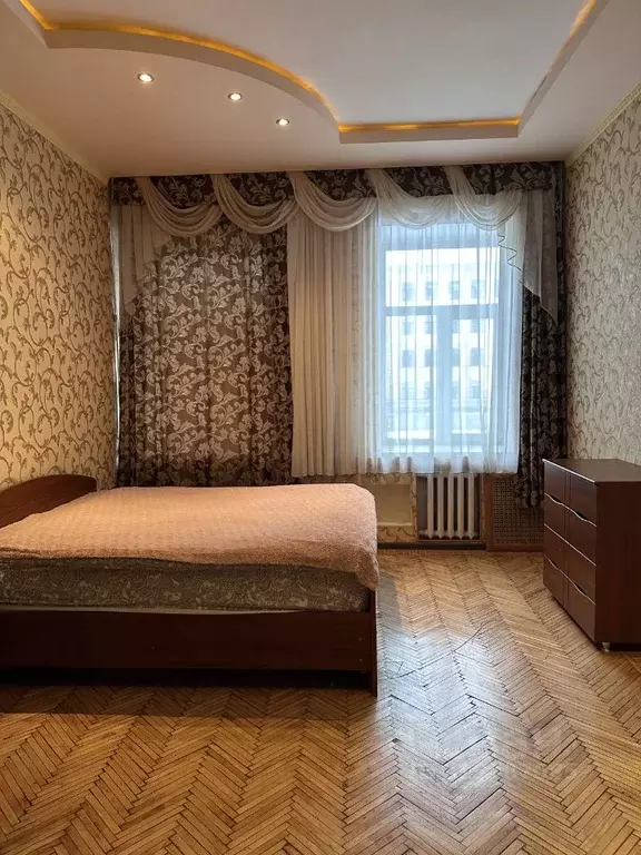 Комната Санкт-Петербург Английский просп., 51 (22.0 м) - Фото 1