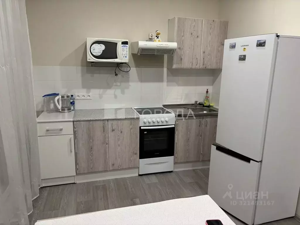 Студия Новосибирская область, Новосибирск ул. Ясный Берег, 11 (35.0 м) - Фото 0