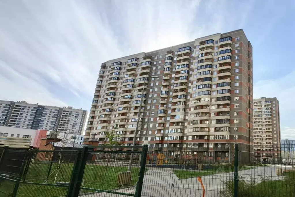 1-к кв. Ленинградская область, Мурино Всеволожский район, ул. Шоссе в ... - Фото 0