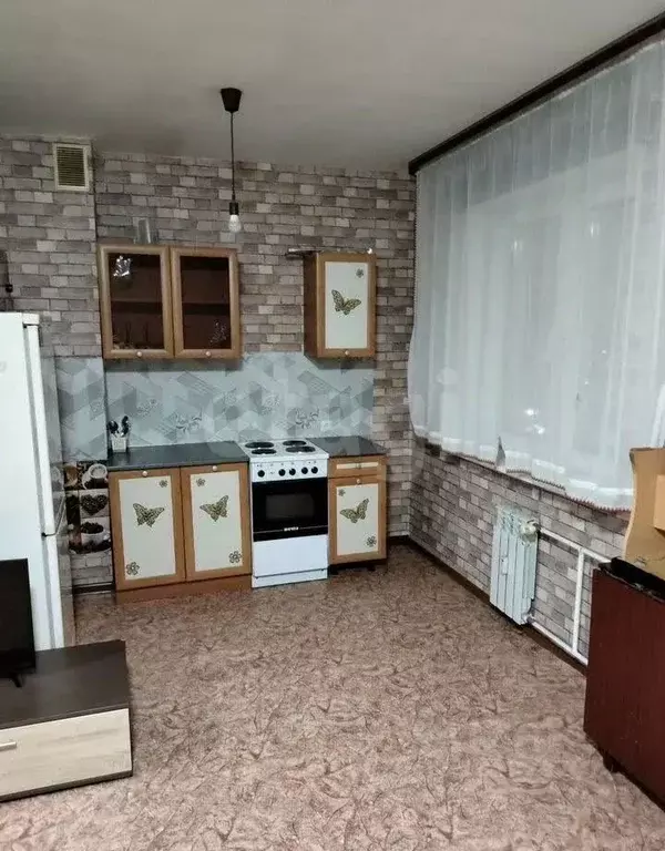 Студия Омская область, Омск Осоавиахимовская ул., 185к3 (33.0 м) - Фото 1