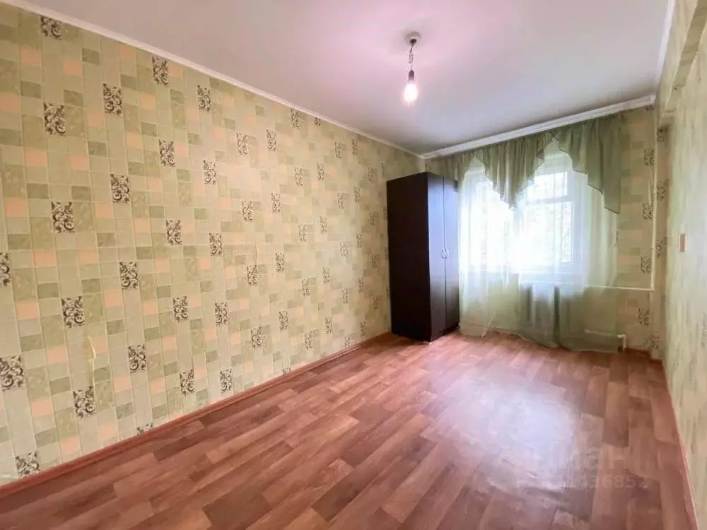 3-к кв. Омская область, Омск ул. Чайковского, 10 (62.5 м) - Фото 1