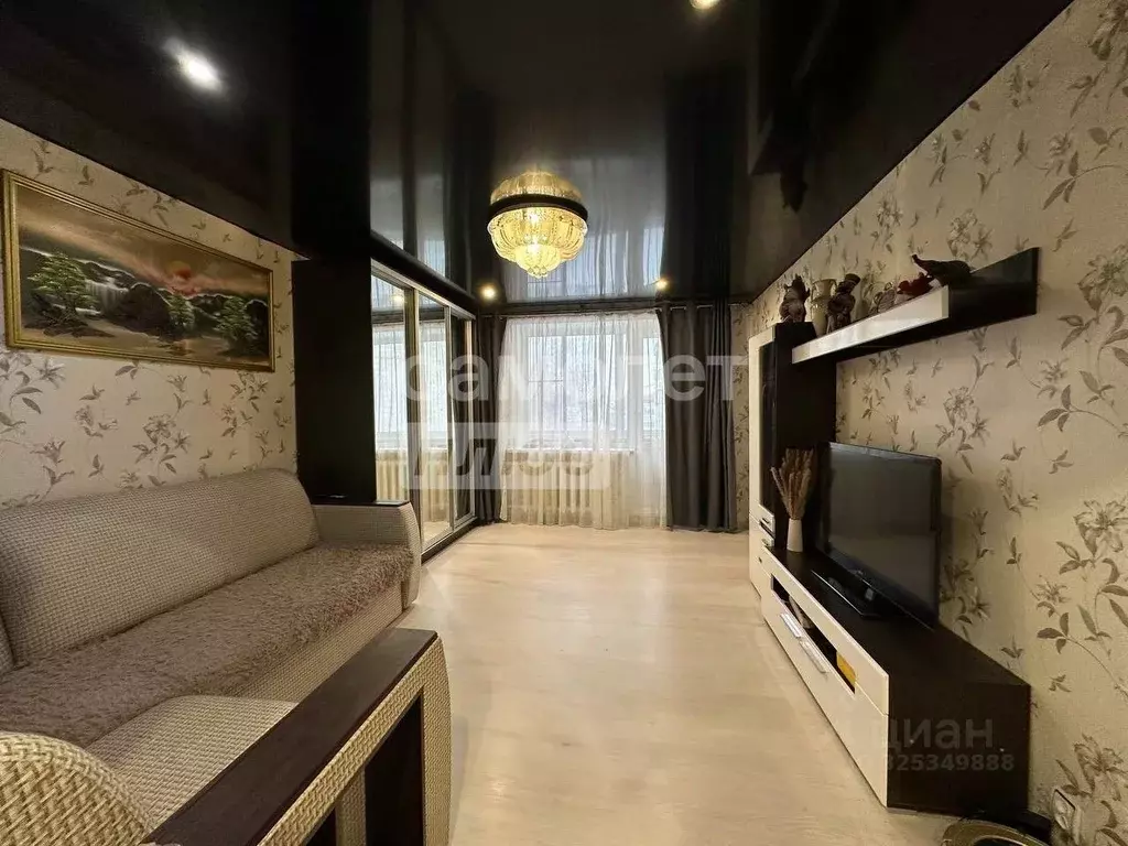 3-к кв. Ярославская область, Углич ш. 1-я линия Камышевского, 31 (65.2 ... - Фото 1