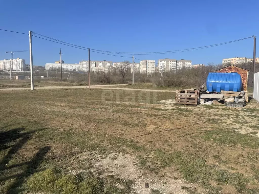 Участок в Крым, Щелкино Ленинский район, ул. Центральная (4.05 сот.) - Фото 1