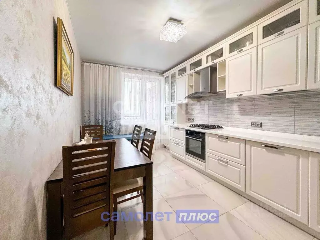 2-к кв. Чувашия, Новочебоксарск ул. Строителей, 23к1 (55.7 м) - Фото 1