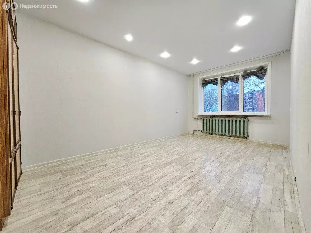 1-комнатная квартира: Киров, улица Екатерины Кочкиной, 10 (39 м) - Фото 1