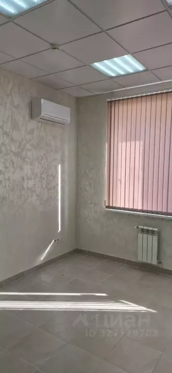 Офис в Самарская область, Тольятти Новозаводская ул., 53с1 (38 м) - Фото 1