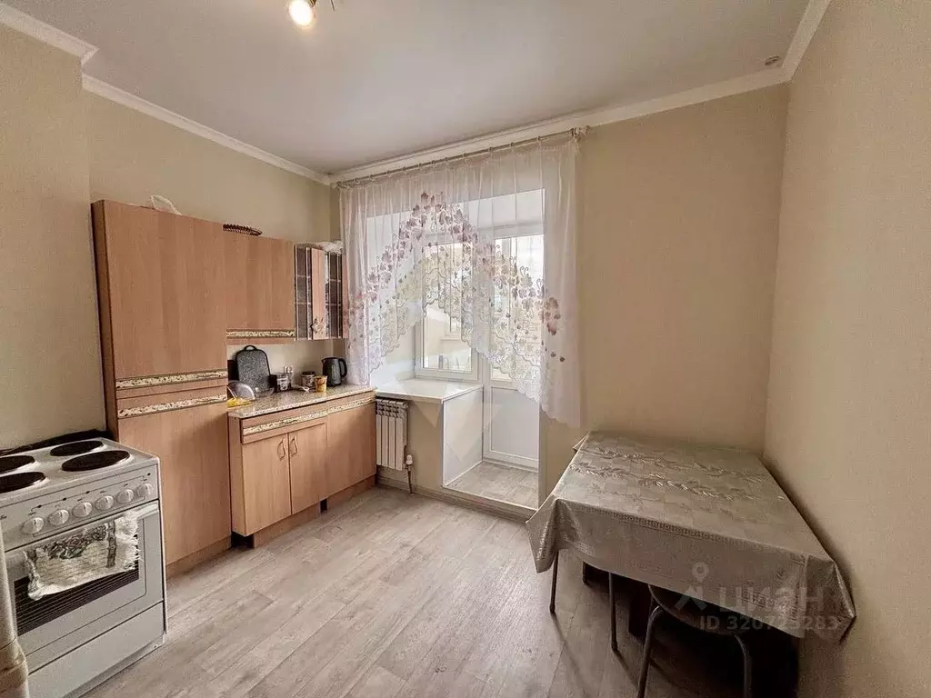 1-к кв. Белгородская область, Старый Оскол Заречье мкр, 17 (44.2 м) - Фото 2