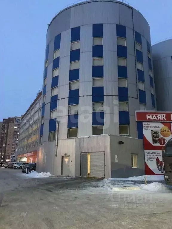 Гараж в Тюменская область, Тюмень 6-й мкр, ул. Валерии Гнаровской, 14 ... - Фото 1