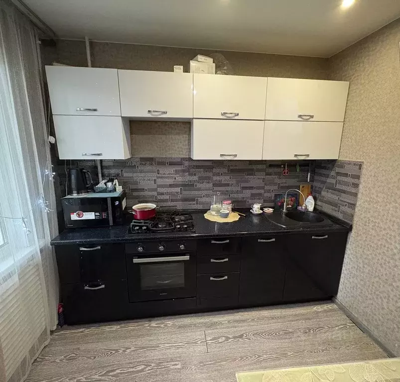 3-к кв. Иркутская область, Ангарск 8-й мкр, 10 (62.2 м) - Фото 1