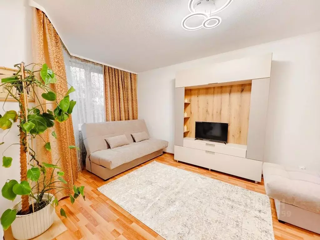 2-к кв. Свердловская область, Екатеринбург ул. Бакинских Комиссаров, ... - Фото 2