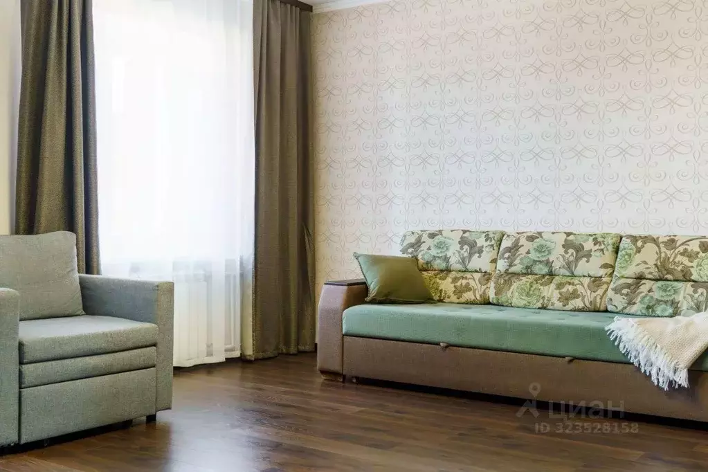 2-к кв. Томская область, Томск Комсомольский просп., 65 (70.0 м) - Фото 2