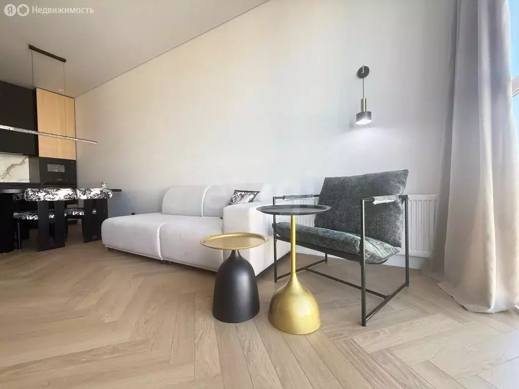 1-комнатная квартира: Тюмень, улица Евгения Войнова, 7 (46.5 м) - Фото 2