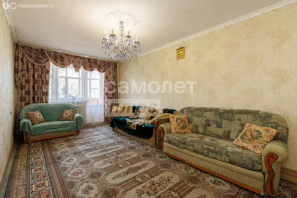 3-комнатная квартира: Брянск, Авиационная улица, 34 (98.6 м) - Фото 0