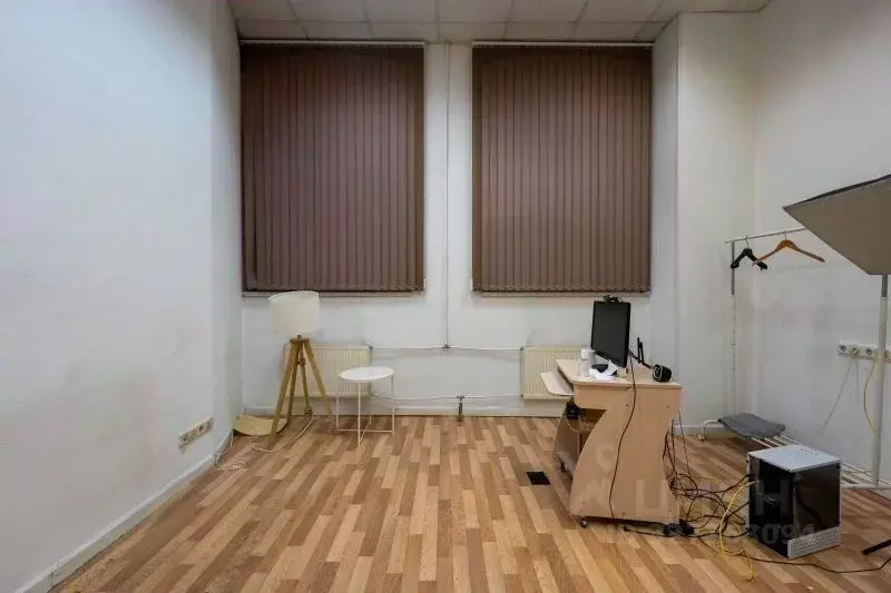 Офис в Санкт-Петербург Звенигородская ул., 9-11К (120 м) - Фото 1