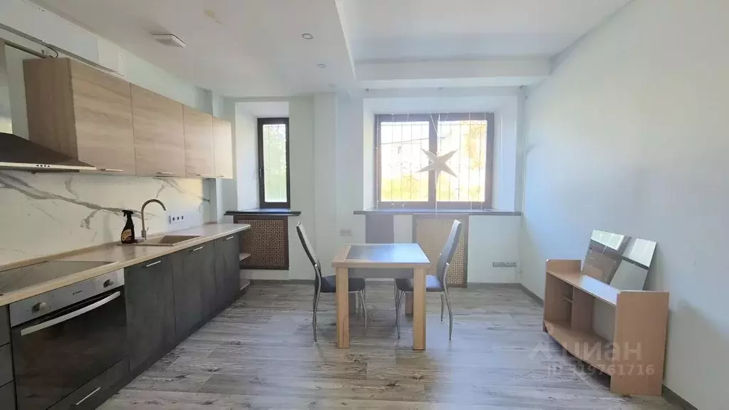 3-к кв. Свердловская область, Екатеринбург ул. Малышева, 132 (90.0 м) - Фото 1