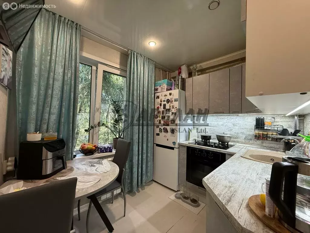 1-комнатная квартира: Казань, улица Комарова, 20 (30 м) - Фото 0