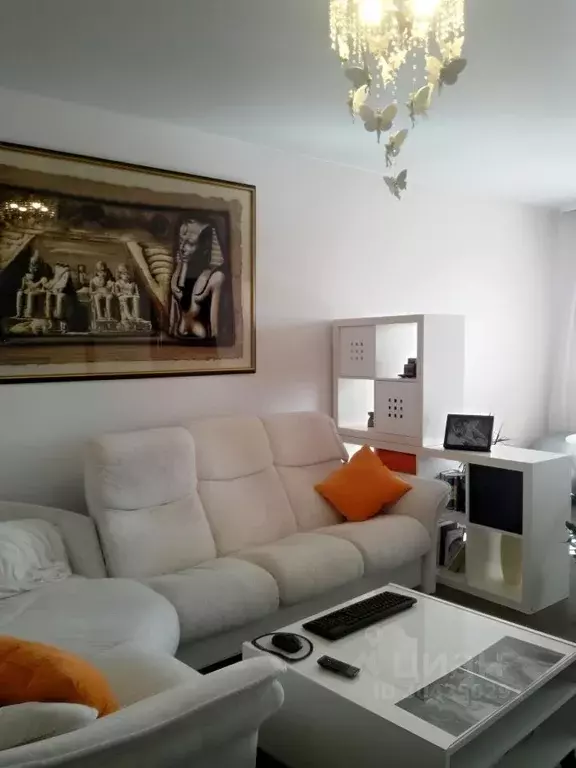 1-к кв. Тюменская область, Тюмень ул. Энергетиков, 16 (55.0 м) - Фото 2