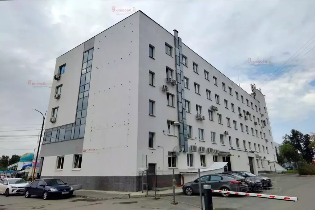 Офис в Свердловская область, Березовский ул. Строителей, 4 (23 м) - Фото 1