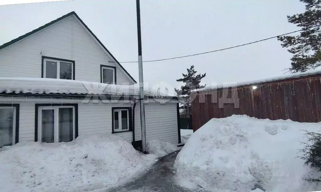Дом в Новосибирская область, Колыванский район, д. Воробьево Береговая ... - Фото 1