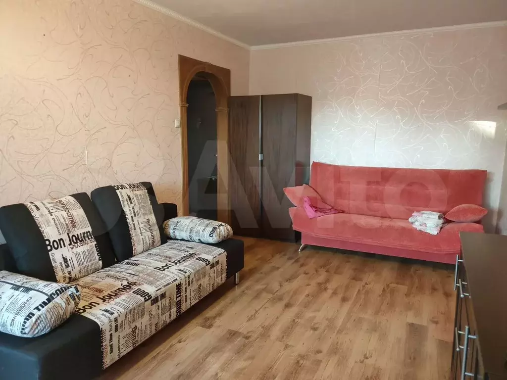1-к. квартира, 42 м, 9/10 эт. - Фото 1