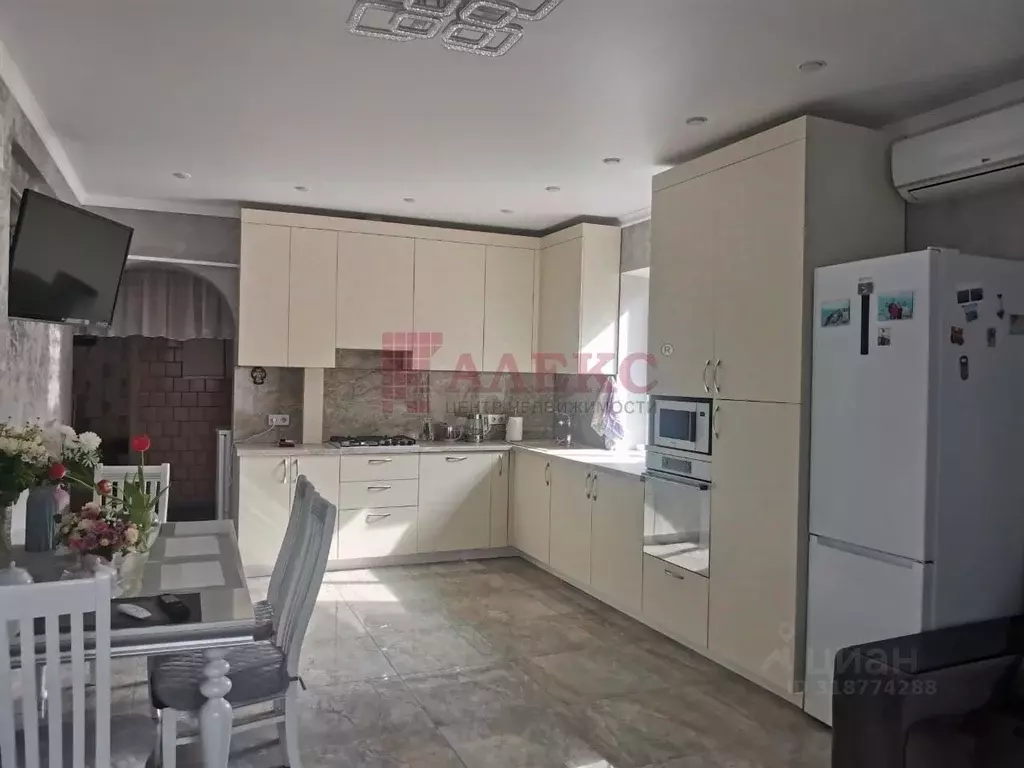 Дом в Ростовская область, Батайск ул. Энгельса, 408 (117 м) - Фото 2