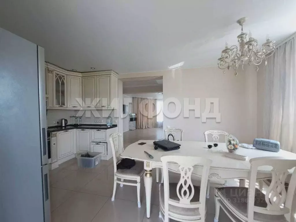 Коттедж в Кемеровская область, Кемеровский район, д. Солонечная ул. ... - Фото 1