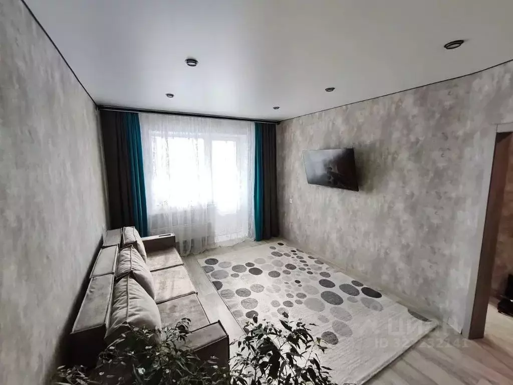 1-к кв. Челябинская область, Еманжелинск ул. Фрунзе, 31 (40.0 м) - Фото 1