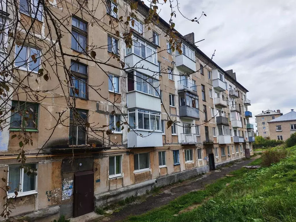 2-к кв. Пермский край, Губахинский муниципальный округ, Углеуральский ... - Фото 1