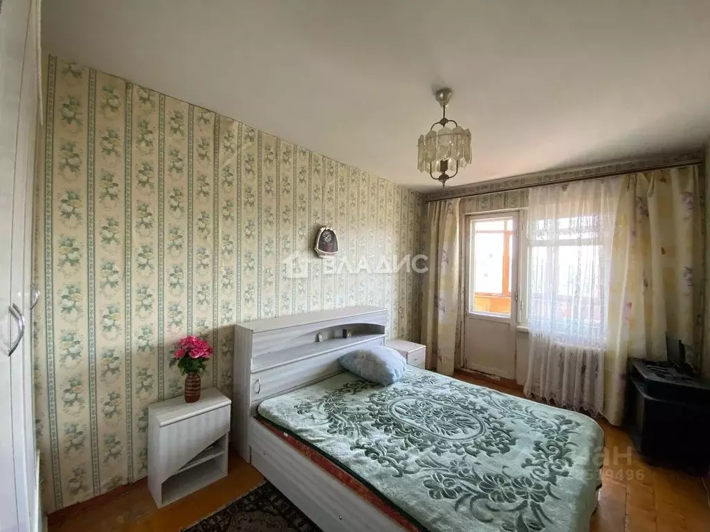 3-к кв. Волгоградская область, Волгоград ул. 8-й Воздушной Армии, 41 ... - Фото 1