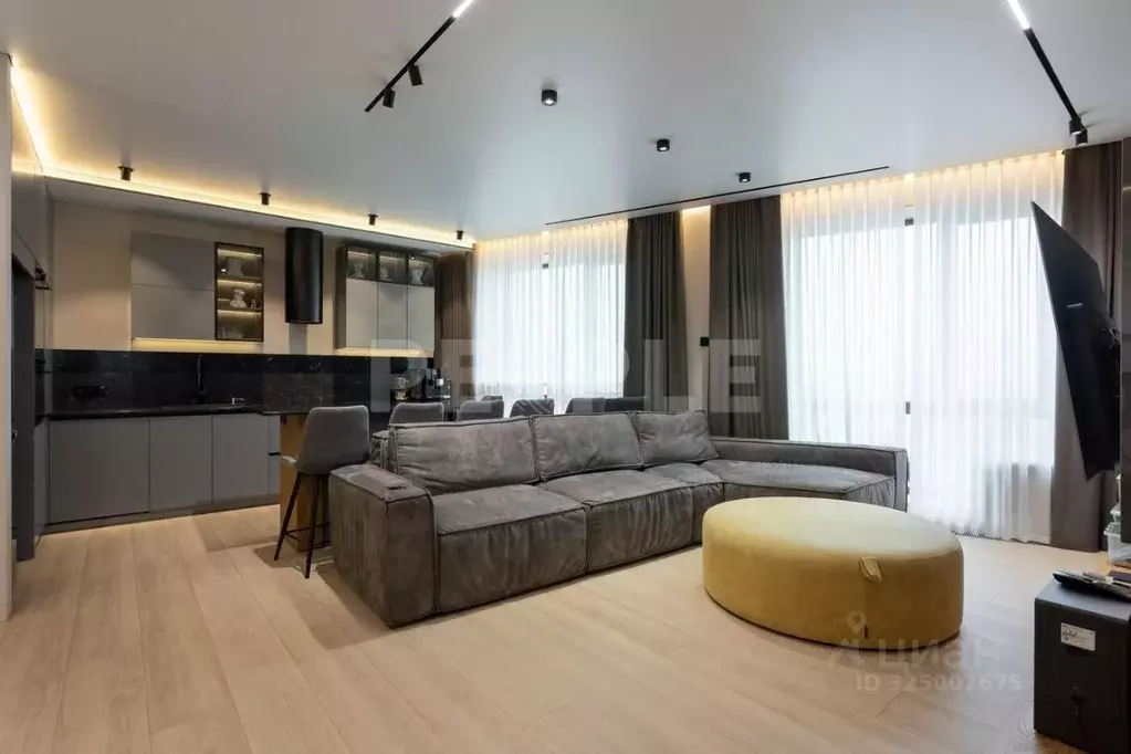 4-к кв. Москва ул. Народного Ополчения, 15К3 (108.6 м) - Фото 1