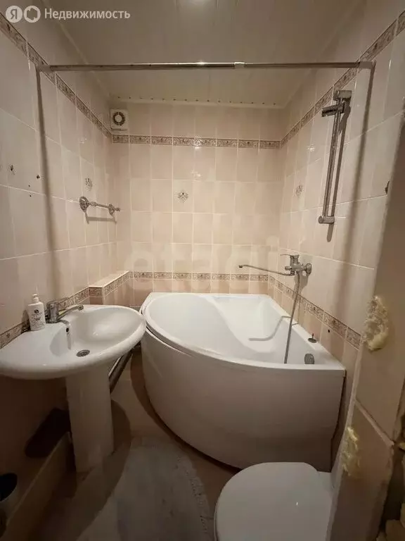 1-комнатная квартира: Курган, жилой район Заозёрный, 6-й микрорайон, ... - Фото 2