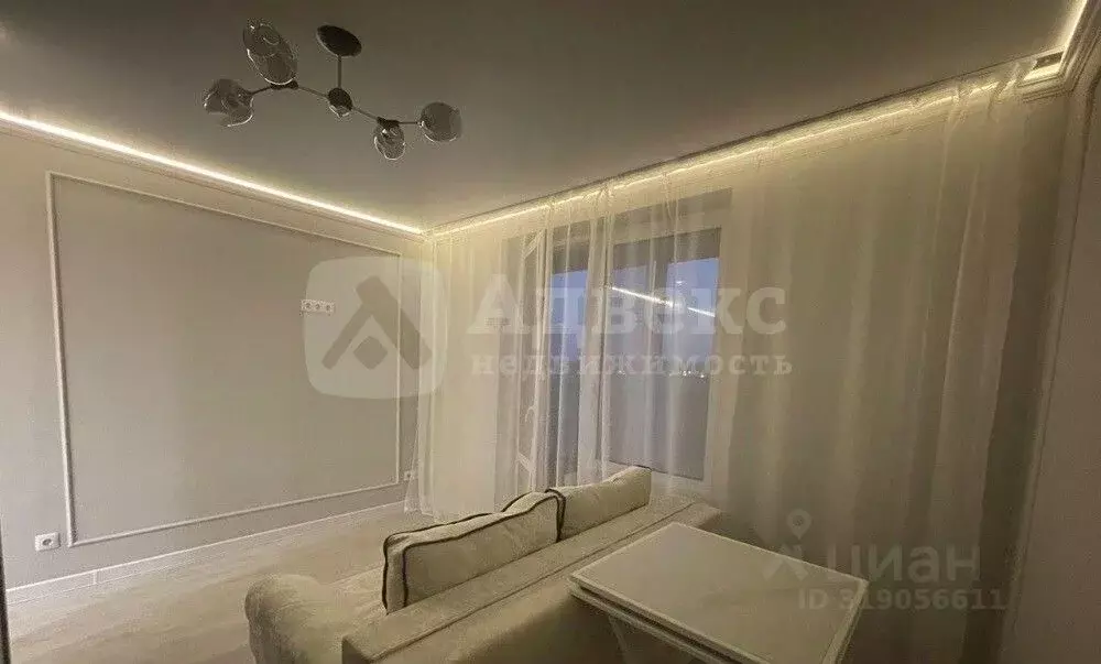 Студия Тюменская область, Тюмень Велижанская ул., 66 (21.7 м) - Фото 1