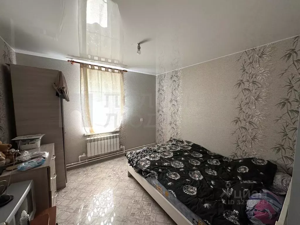 Дом в Новгородская область, Боровичи пос. Полыновка, ул. Устинская, 21 ... - Фото 1