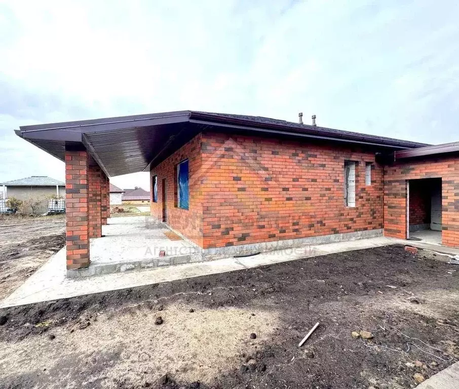 Дом в Белгородская область, Старый Оскол ул. Фестивальная (130 м) - Фото 2