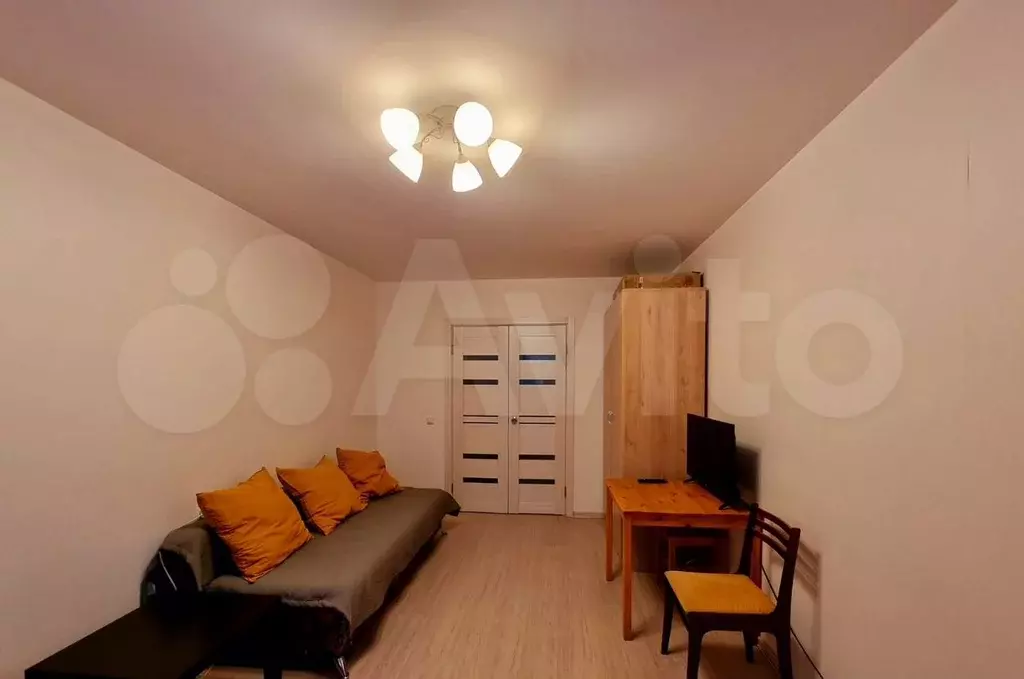 Комната 17 м в 2-к., 4/10 эт. - Фото 1