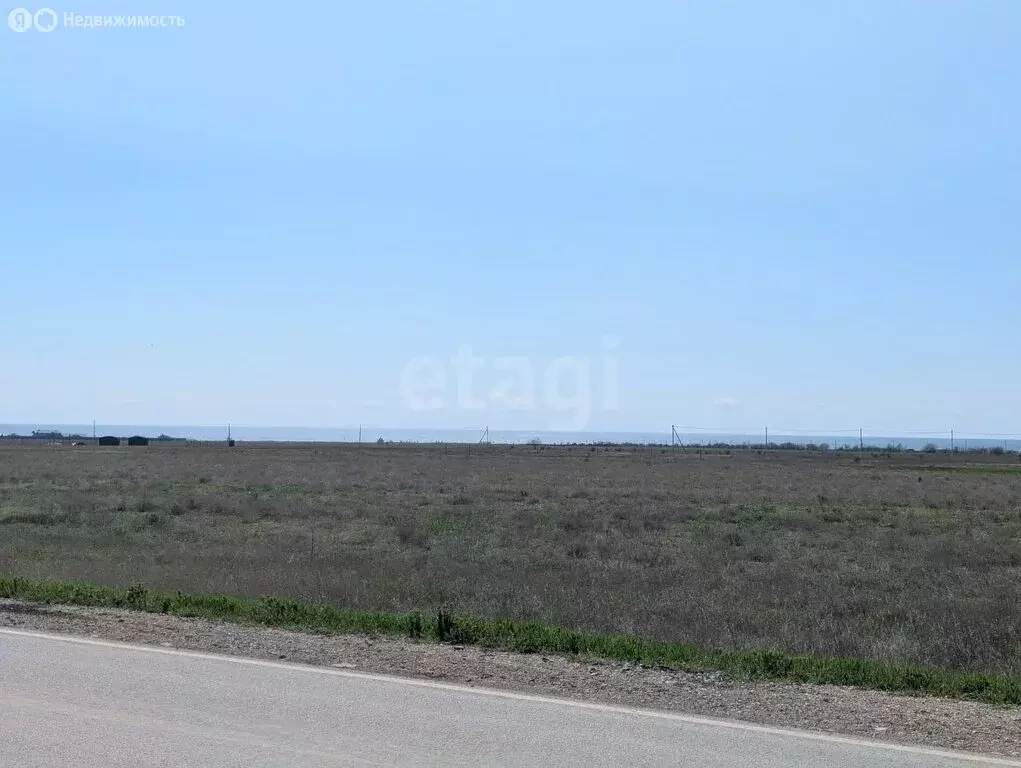 Участок в Черноморский район, Окунёвское сельское поселение, село ... - Фото 1