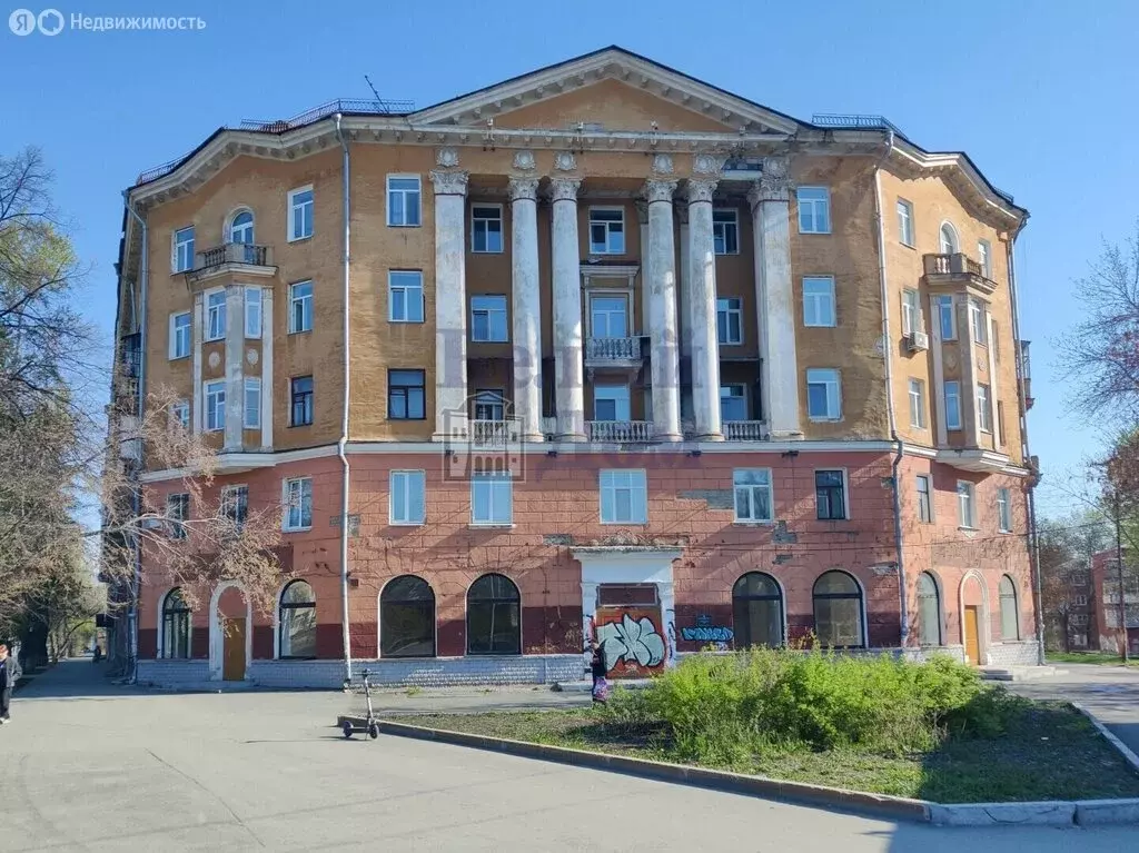 Помещение свободного назначения (624 м) - Фото 1